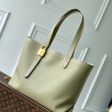 LV Shopping Bags